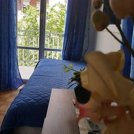 Domina Romae Alojamento de Acomodação e Pequeno-almoço Roma