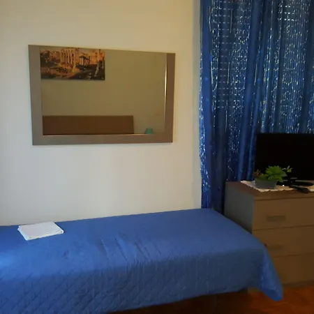 Domina Romae Alojamento de Acomodação e Pequeno-almoço 4*