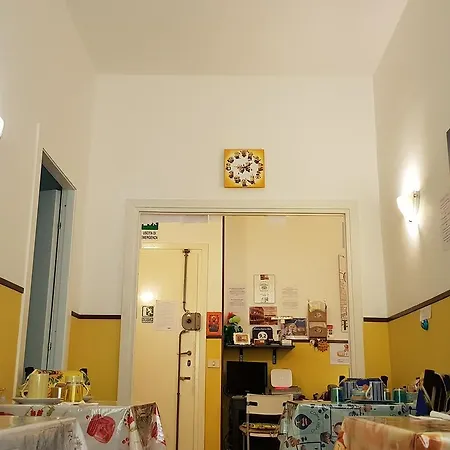 Domina Romae Roma