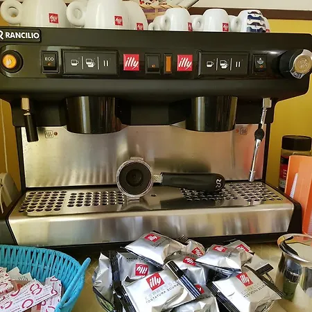 Domina Romae Alojamento de Acomodação e Pequeno-almoço 4*