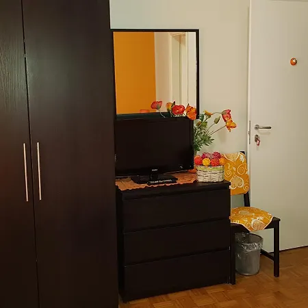 Domina Romae Alojamento de Acomodação e Pequeno-almoço 4*