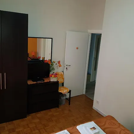 Domina Romae Alojamento de Acomodação e Pequeno-almoço Roma