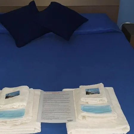 ベッド・アンド・ブレックファスト Domina Romae 4*